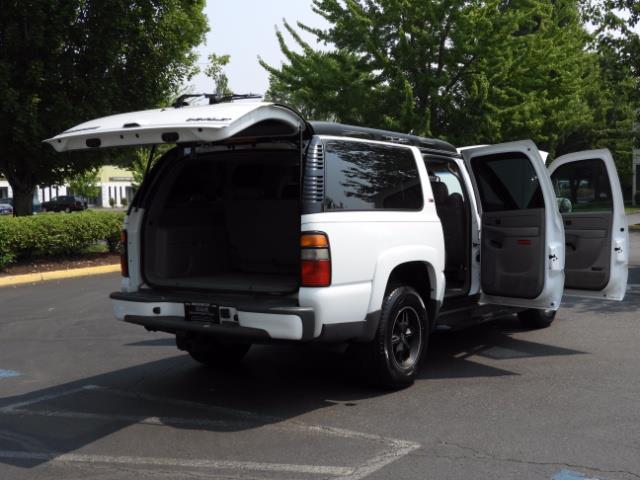 2005 Chevrolet Suburban 1500 Z71 / 4WD / Leather / DVD / Sunroof / Excel C - Photo 56 - Portland, OR 97217