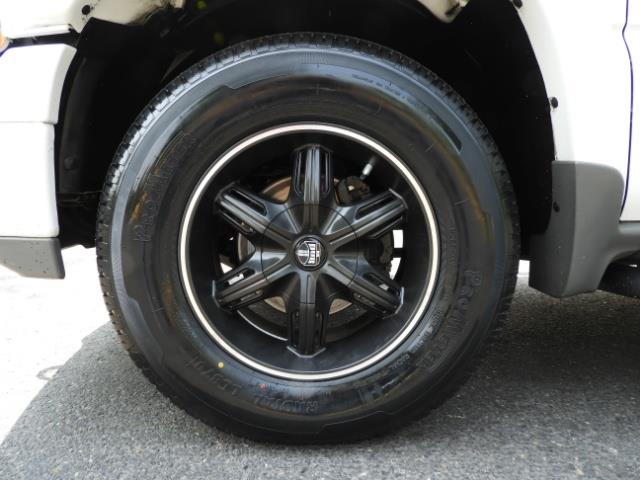 2005 Chevrolet Suburban 1500 Z71 / 4WD / Leather / DVD / Sunroof / Excel C - Photo 23 - Portland, OR 97217