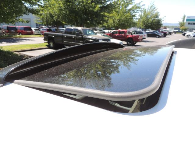 2005 Chevrolet Suburban 1500 Z71 / 4WD / Leather / DVD / Sunroof / Excel C - Photo 33 - Portland, OR 97217