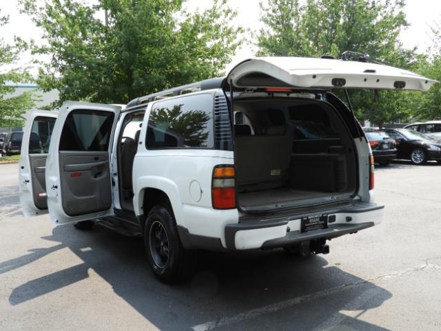 2005 Chevrolet Suburban 1500 Z71 / 4WD / Leather / DVD / Sunroof / Excel C - Photo 53 - Portland, OR 97217