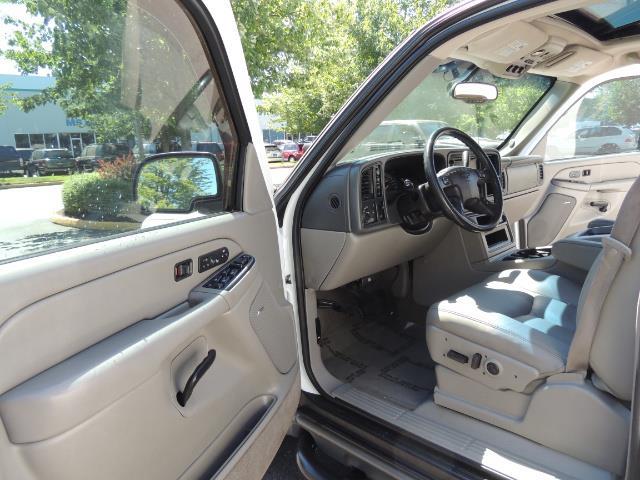 2005 Chevrolet Suburban 1500 Z71 / 4WD / Leather / DVD / Sunroof / Excel C - Photo 11 - Portland, OR 97217
