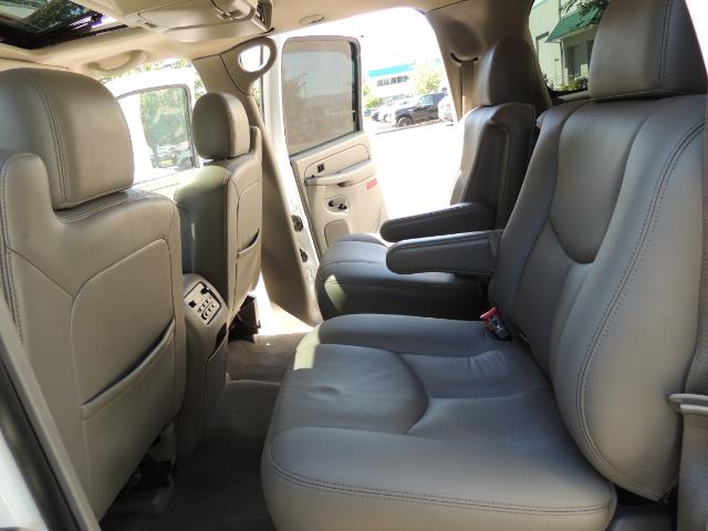 2005 Chevrolet Suburban 1500 Z71 / 4WD / Leather / DVD / Sunroof / Excel C - Photo 14 - Portland, OR 97217