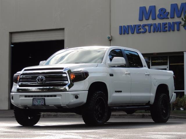 2017 Toyota Tundra SR5 / CrewMax / 4X4 / 5.7L / 6000 MILES / LIFTED - Photo 1 - Portland, OR 97217
