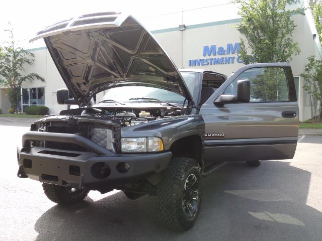 2002 Dodge Ram 2500 SLT 4dr Quad Cab / 4X4 / 5.9L DIESEL / 6-SPEED - Photo 25 - Portland, OR 97217