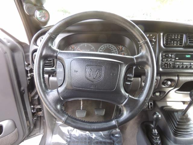 2002 Dodge Ram 2500 SLT 4dr Quad Cab / 4X4 / 5.9L DIESEL / 6-SPEED - Photo 19 - Portland, OR 97217