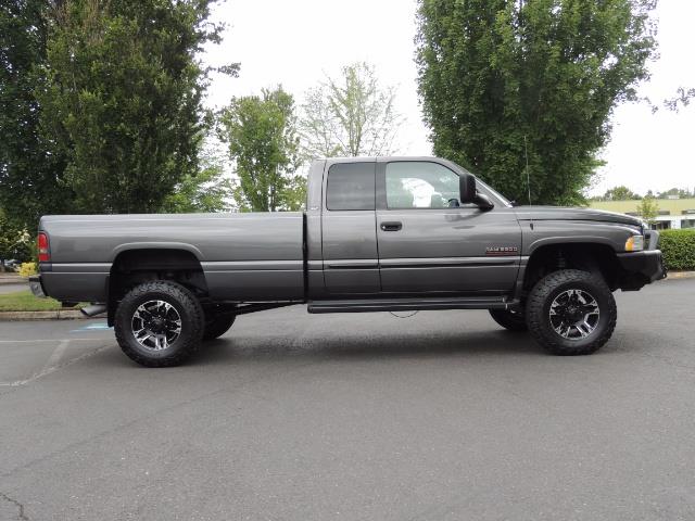 2002 Dodge Ram 2500 SLT 4dr Quad Cab / 4X4 / 5.9L DIESEL / 6-SPEED - Photo 4 - Portland, OR 97217