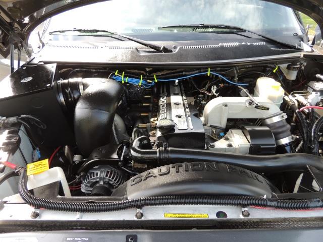 2002 Dodge Ram 2500 SLT 4dr Quad Cab / 4X4 / 5.9L DIESEL / 6-SPEED - Photo 32 - Portland, OR 97217
