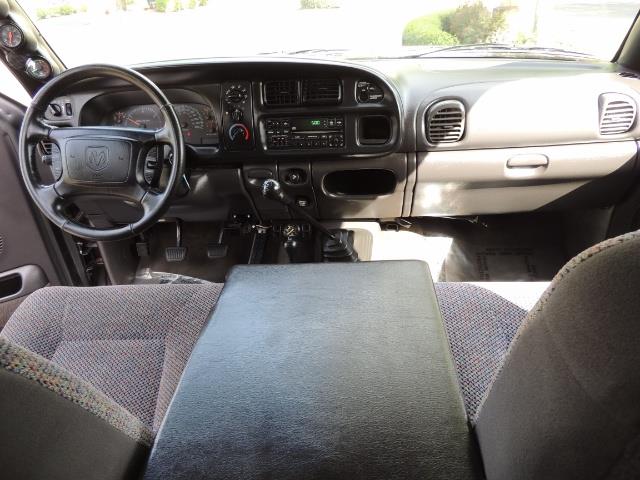 2002 Dodge Ram 2500 SLT 4dr Quad Cab / 4X4 / 5.9L DIESEL / 6-SPEED - Photo 35 - Portland, OR 97217