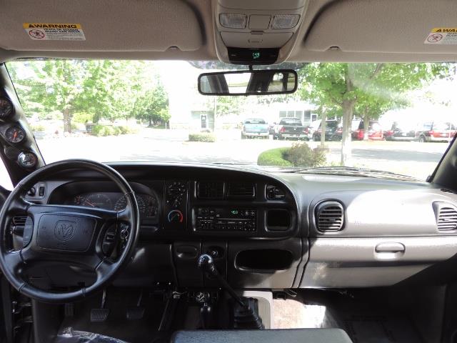 2002 Dodge Ram 2500 SLT 4dr Quad Cab / 4X4 / 5.9L DIESEL / 6-SPEED - Photo 34 - Portland, OR 97217