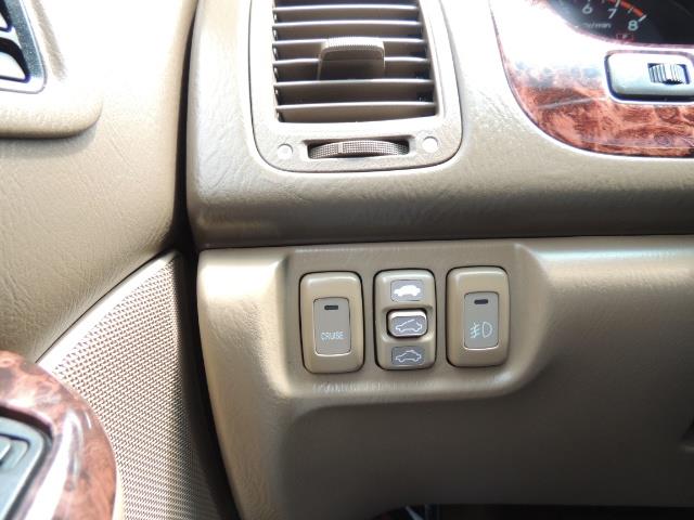2002 Acura MDX Touring/ AWD / 3RD Row Seats / Leather / Moon Roof - Photo 31 - Portland, OR 97217