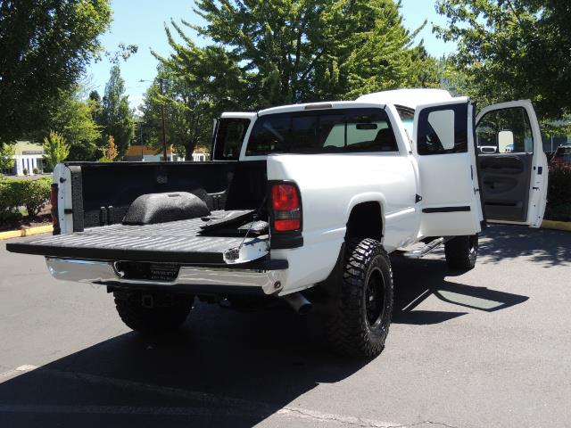 2001 Dodge Ram 2500 Laramie SLT Quad Cab / 4X4 /5.9L DIESEL / 6-SPEED - Photo 29 - Portland, OR 97217