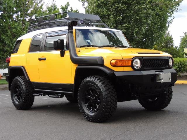 2007 Toyota FJ Cruiser 4x4 / Rear DIFF Lock / 80 K-miles / LIFTED - Photo 2 - Portland, OR 97217