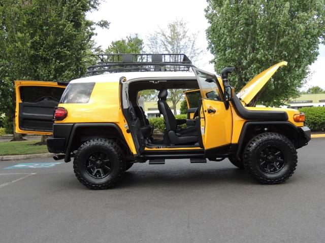 2007 Toyota FJ Cruiser 4x4 / Rear DIFF Lock / 80 K-miles / LIFTED - Photo 21 - Portland, OR 97217