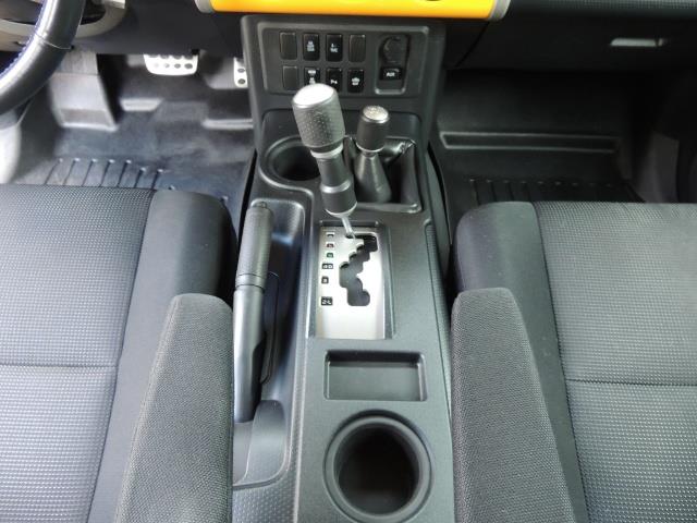 2007 Toyota FJ Cruiser 4x4 / Rear DIFF Lock / 80 K-miles / LIFTED - Photo 18 - Portland, OR 97217