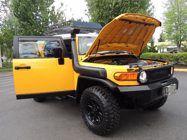 2007 Toyota FJ Cruiser 4x4 / Rear DIFF Lock / 80 K-miles / LIFTED - Photo 29 - Portland, OR 97217