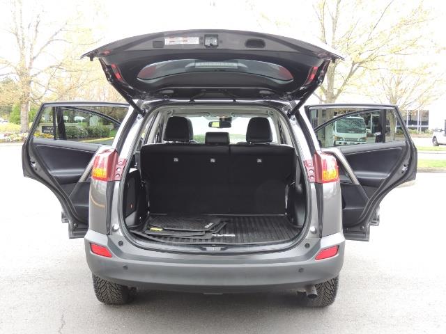 2014 Toyota RAV4 Limited / AWD / Navigation / Blind Spot Monitor - Photo 28 - Portland, OR 97217