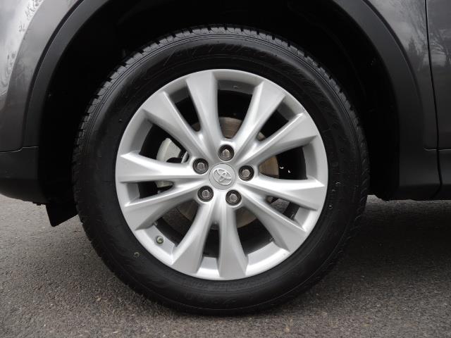 2014 Toyota RAV4 Limited / AWD / Navigation / Blind Spot Monitor - Photo 23 - Portland, OR 97217