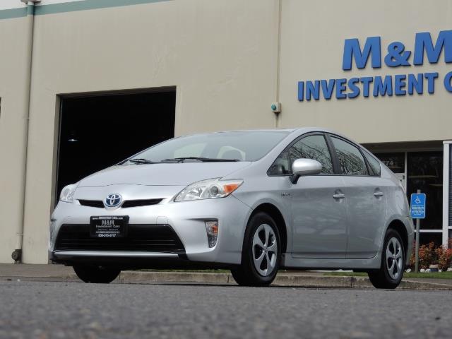 2013 Toyota Prius Two / HatchBack / Only 37K Miles - Photo 39 - Portland, OR 97217