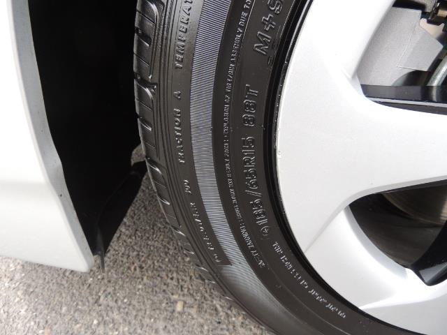 2013 Toyota Prius Two / HatchBack / Only 37K Miles - Photo 43 - Portland, OR 97217