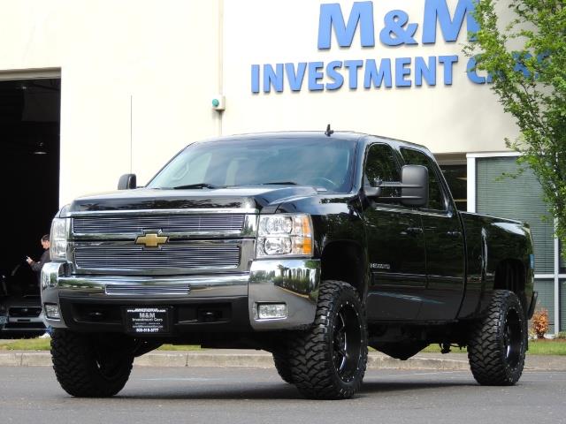 2009 Chevrolet Silverado 2500 LTZ / 4X4 / 6.6L Duramax Diesel / Allison Tranny - Photo 47 - Portland, OR 97217