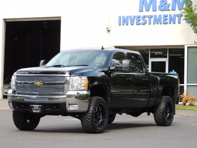 2009 Chevrolet Silverado 2500 LTZ / 4X4 / 6.6L Duramax Diesel / Allison Tranny - Photo 45 - Portland, OR 97217