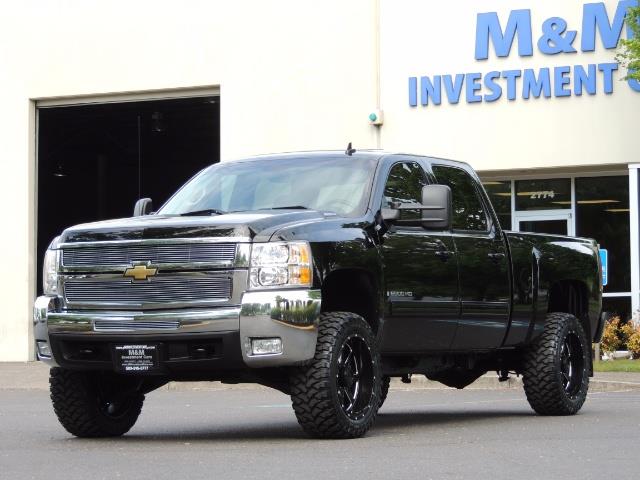 2009 Chevrolet Silverado 2500 LTZ / 4X4 / 6.6L Duramax Diesel / Allison Tranny - Photo 1 - Portland, OR 97217