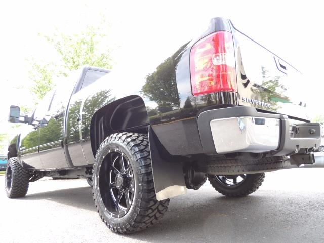 2009 Chevrolet Silverado 2500 LTZ / 4X4 / 6.6L Duramax Diesel / Allison Tranny - Photo 41 - Portland, OR 97217