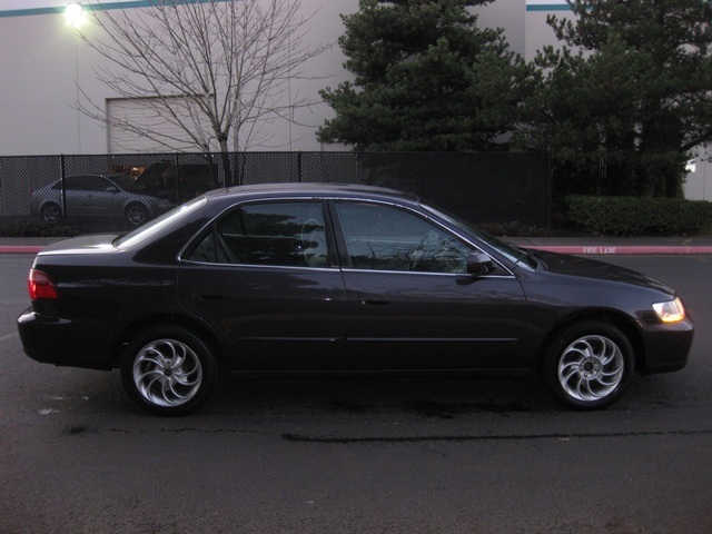 Honda Dealership Portland >> 1998 Honda Accord LX 4Dr / 4-Cyl / Auto / Always Serviced ... Honda Dealership Portland >> 1998 Honda Accord LX 4Dr / 4-Cyl / Auto / Always Serviced ...