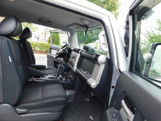 2007 Toyota FJ Cruiser 4WD V6 DIFF LOCK 20 " WHEELS LIFTED - Photo 17 - Portland, OR 97217