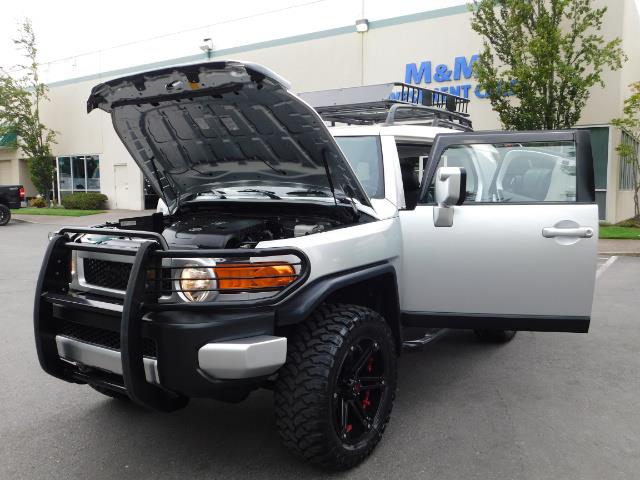2007 Toyota FJ Cruiser 4WD V6 DIFF LOCK 20 " WHEELS LIFTED - Photo 32 - Portland, OR 97217
