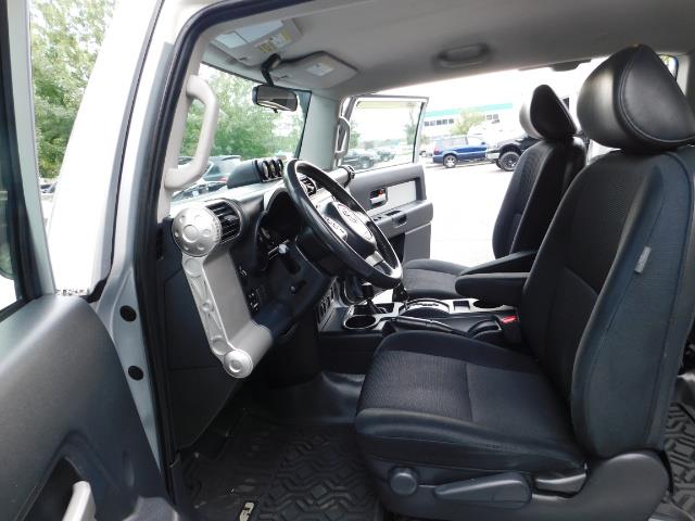 2007 Toyota FJ Cruiser 4WD V6 DIFF LOCK 20 " WHEELS LIFTED - Photo 14 - Portland, OR 97217