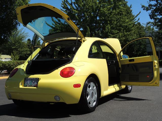 2001 Volkswagen Beetle GLX 1.8T Only 34,600 Original Miles Heated leather - Photo 29 - Portland, OR 97217