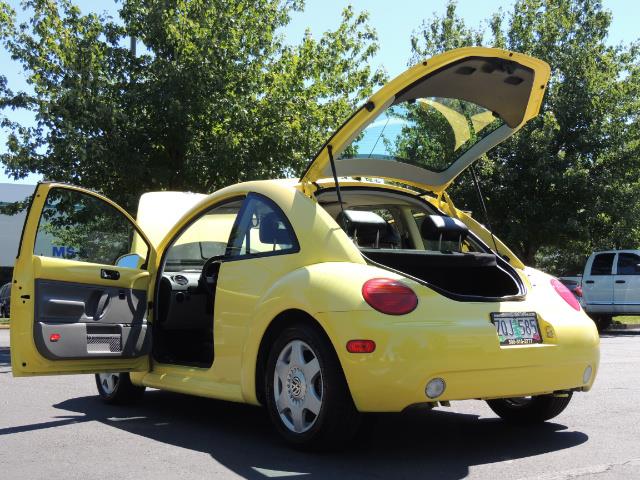 2001 Volkswagen Beetle GLX 1.8T Only 34,600 Original Miles Heated leather - Photo 27 - Portland, OR 97217