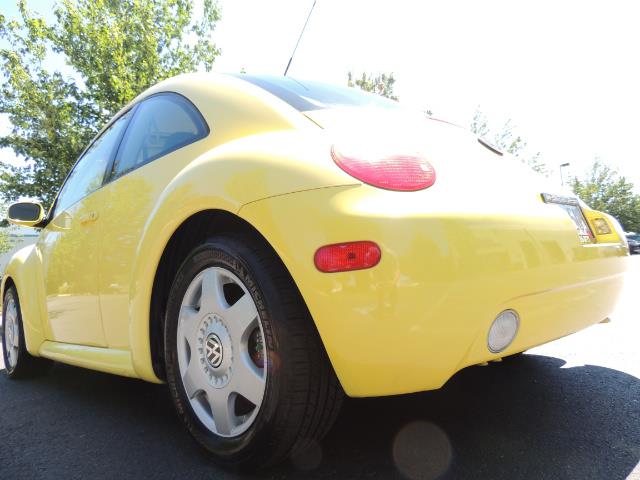 2001 Volkswagen Beetle GLX 1.8T Only 34,600 Original Miles Heated leather - Photo 24 - Portland, OR 97217