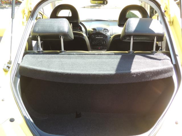 2001 Volkswagen Beetle GLX 1.8T Only 34,600 Original Miles Heated leather - Photo 28 - Portland, OR 97217