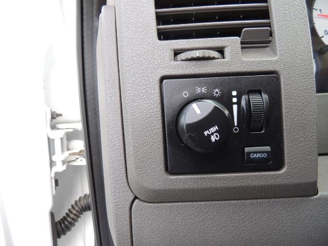 2006 Dodge Ram 3500 SLT / 4X4 / 5.9L CUMMINS DIESEL / LEATHER / DUALLY - Photo 44 - Portland, OR 97217