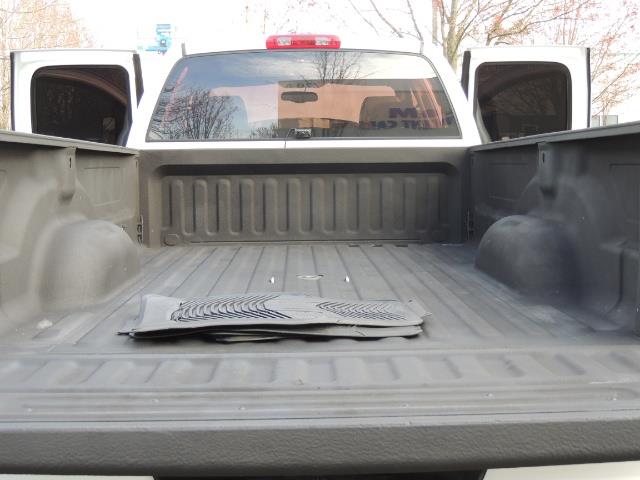 2006 Dodge Ram 3500 SLT / 4X4 / 5.9L CUMMINS DIESEL / LEATHER / DUALLY - Photo 28 - Portland, OR 97217