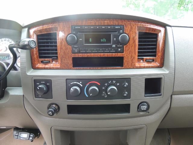 2006 Dodge Ram 2500 SLT SLT 4dr Mega Cab / 4X4 / 5.9L CUMMINS DIESEL - Photo 20 - Portland, OR 97217