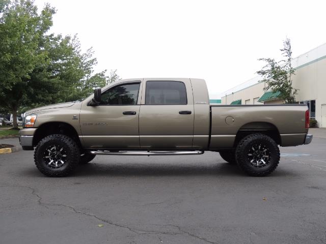 2006 Dodge Ram 2500 SLT SLT 4dr Mega Cab / 4X4 / 5.9L CUMMINS DIESEL - Photo 3 - Portland, OR 97217