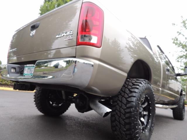 2006 Dodge Ram 2500 SLT SLT 4dr Mega Cab / 4X4 / 5.9L CUMMINS DIESEL - Photo 12 - Portland, OR 97217