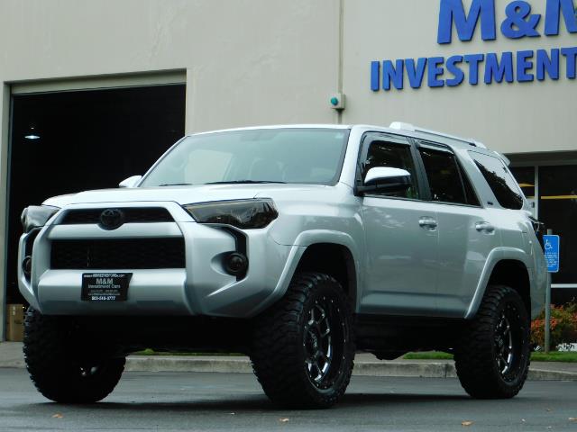 2016 Toyota 4Runner SR5 / 4WD / Navigation / backup camera / LIFTED - Photo 46 - Portland, OR 97217
