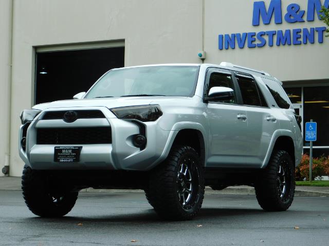 2016 Toyota 4Runner SR5 / 4WD / Navigation / backup camera / LIFTED - Photo 48 - Portland, OR 97217