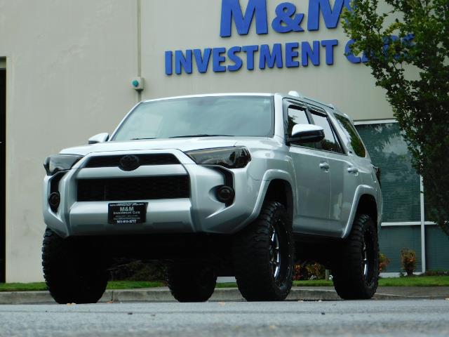 2016 Toyota 4Runner SR5 / 4WD / Navigation / backup camera / LIFTED - Photo 51 - Portland, OR 97217