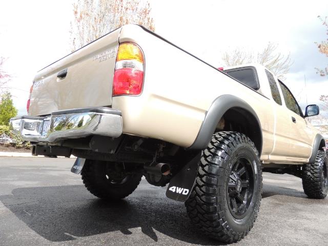 2003 Toyota Tacoma 2dr Xtracab V6 / SR5 / 4X4 / 5-SPEED MANUAL/LIFTED - Photo 11 - Portland, OR 97217