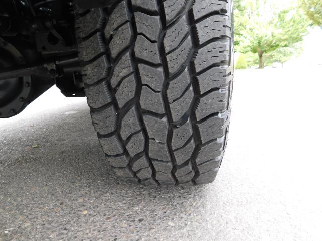 2007 Dodge Ram 2500 SLT BIG HORN EDITION / 4X4 / 5.9L DIESEL / 1-OWNER - Photo 24 - Portland, OR 97217