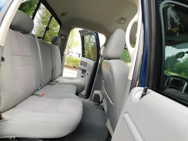 2007 Dodge Ram 2500 SLT BIG HORN EDITION / 4X4 / 5.9L DIESEL / 1-OWNER - Photo 16 - Portland, OR 97217