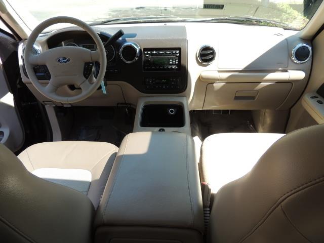 2006 Ford Expedition Eddie Bauer / Leather /Sunroof /DVD/Third Seat - Photo 38 - Portland, OR 97217