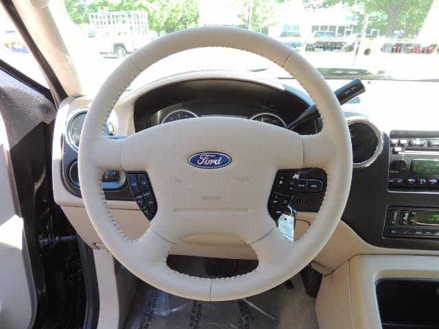 2006 Ford Expedition Eddie Bauer / Leather /Sunroof /DVD/Third Seat - Photo 21 - Portland, OR 97217