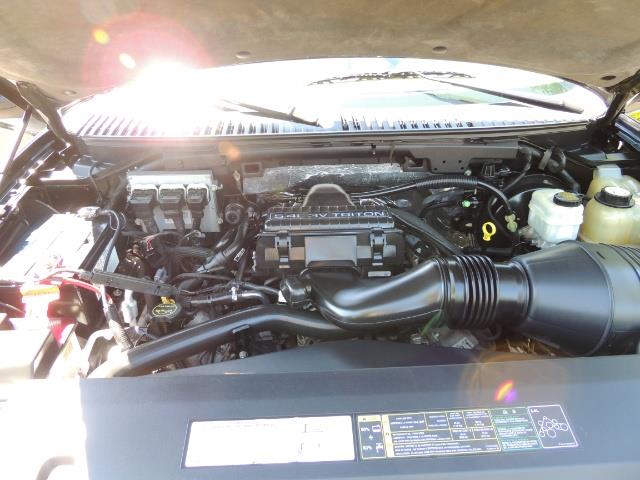 2006 Ford Expedition Eddie Bauer / Leather /Sunroof /DVD/Third Seat - Photo 33 - Portland, OR 97217