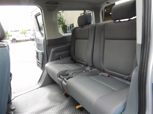 2005 Honda Element EX Sport Utility / ALL WHEEL DRIVE / SUN ROOF - Photo 14 - Portland, OR 97217